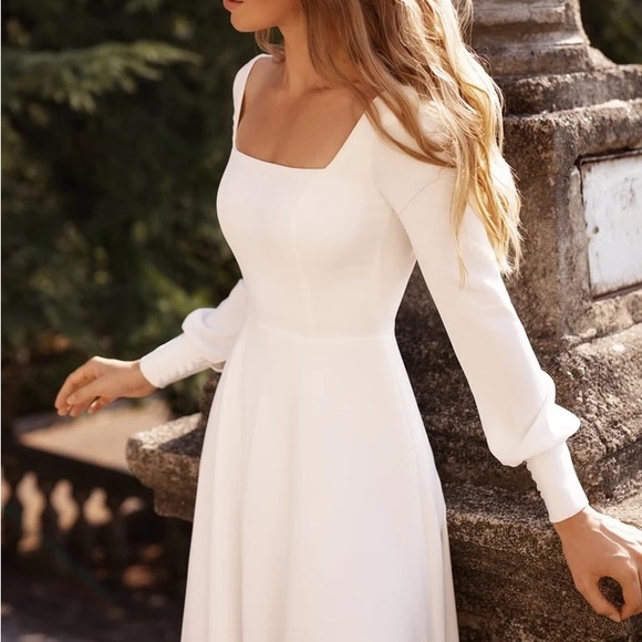 Mila Bridal Wedding Dress - Picture 3 of 8